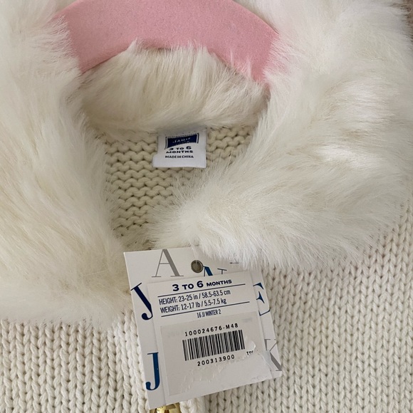 Janie and Jack fur cape - Picture 4 of 5